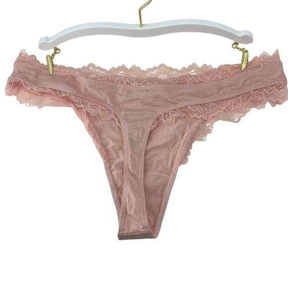 Victoria's Secret Lace Trim Thong Ballerina Pink Womens Size Large - Picture 5 of 6